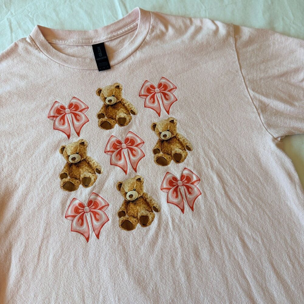 Gildan Pink Teddy Bear Ribbons Graphic T Shirt Medium Soft Coquette Cute Tee M